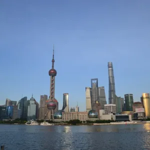 Bến Thượng Hải (The Bund) nhìn sang Phố Đông