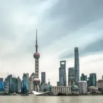 Bến Thượng Hải (The Bund) nhìn sang Phố Đông