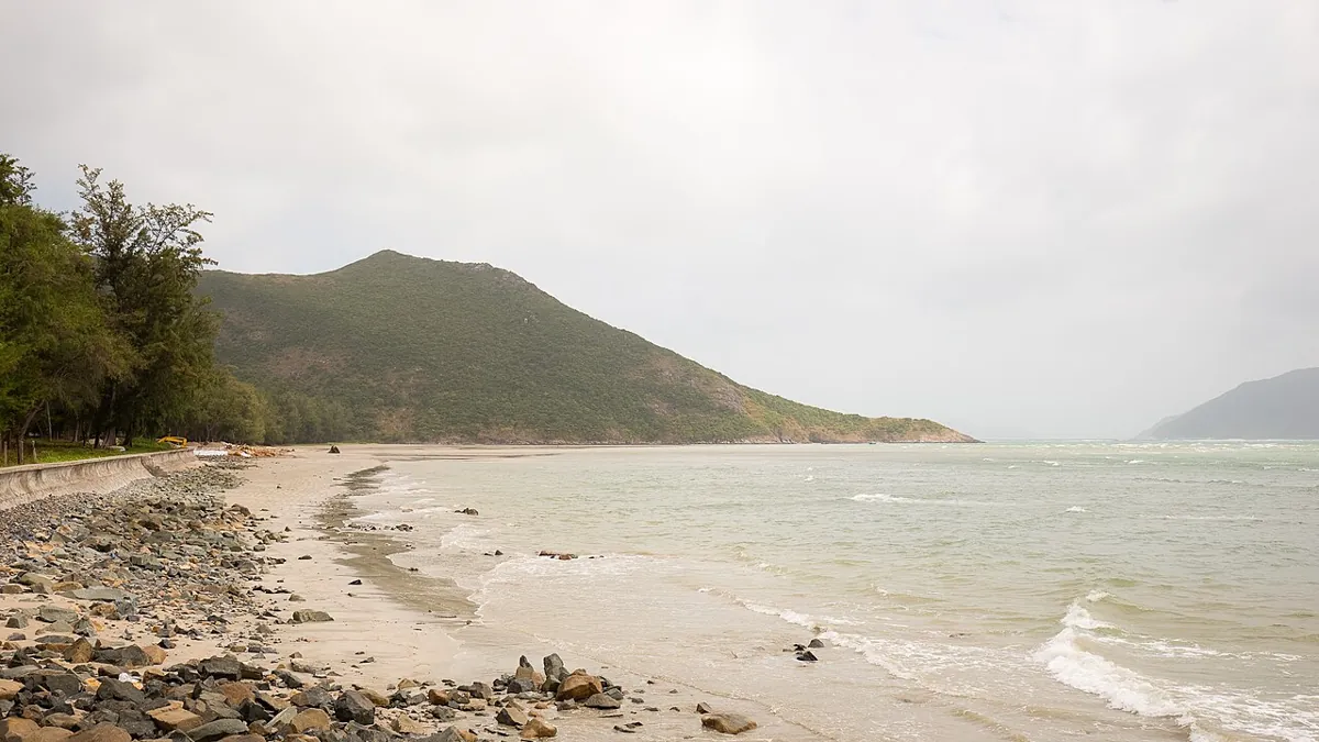 Bờ biển Côn Đảo