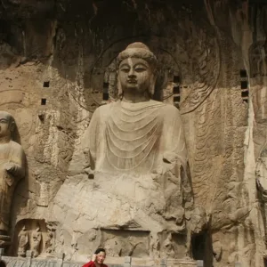 Hang đá Long Môn, Lạc Dương