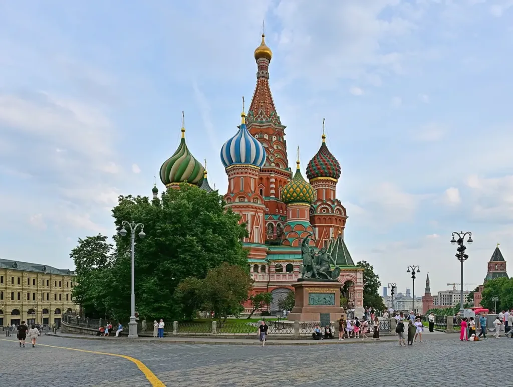 Nhà thờ Thánh Basil, Quảng trường Đỏ, Moscow