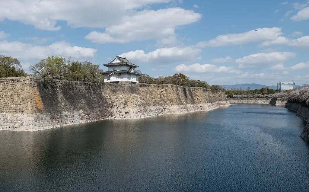 Lâu đài Osaka