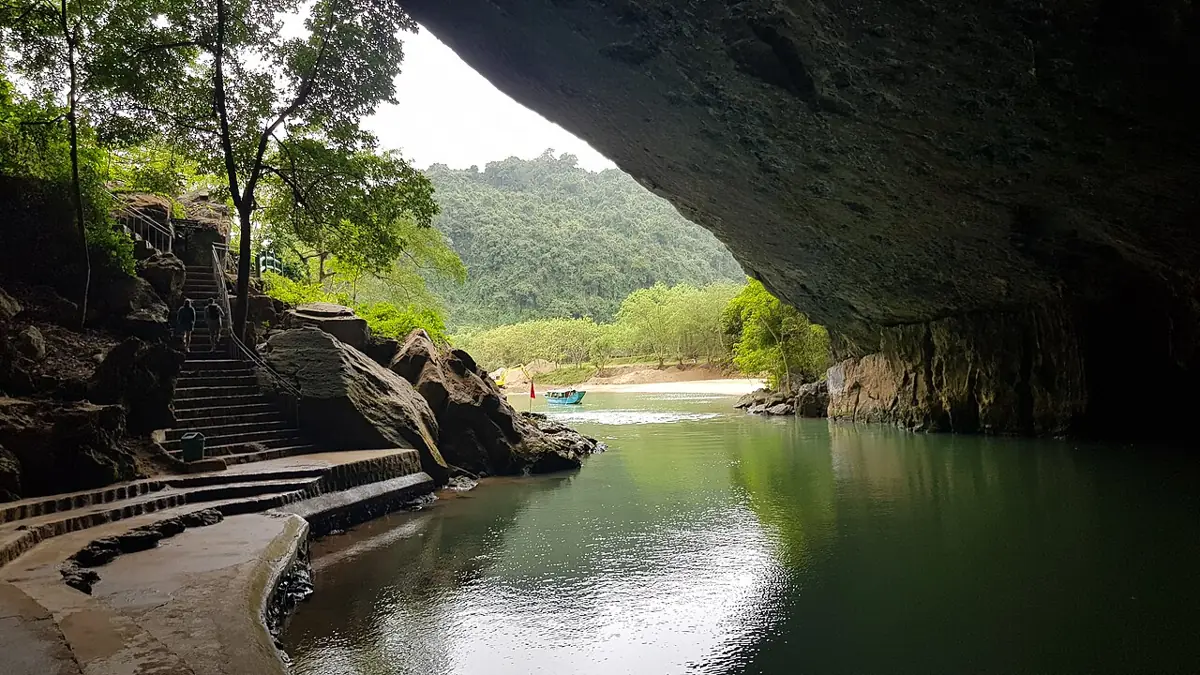 Động Phong Nha, Quảng Bình