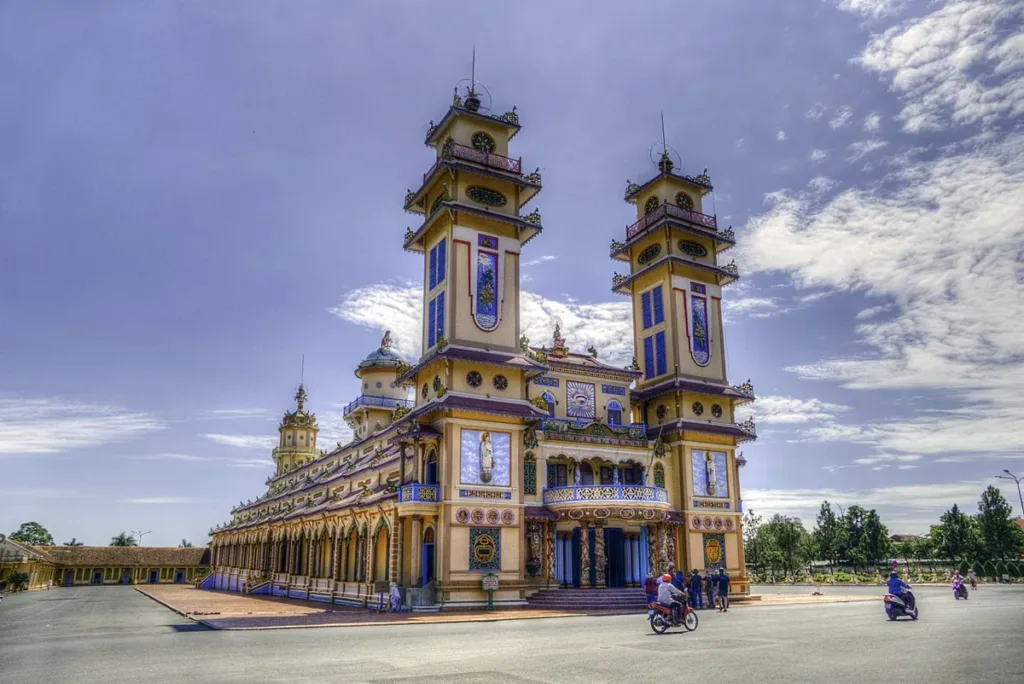 Tòa Thánh Cao Đài Tây Ninh