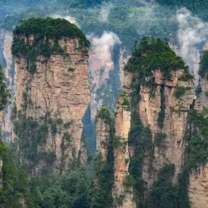 Núi đá Trương Gia Giới