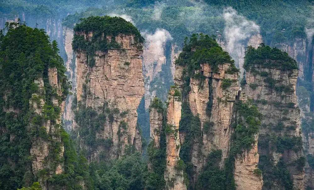 Núi đá Trương Gia Giới